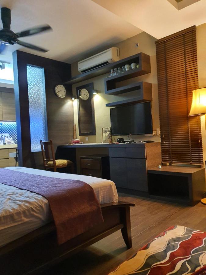 Guest Studio/suite Condominum Near Apartment