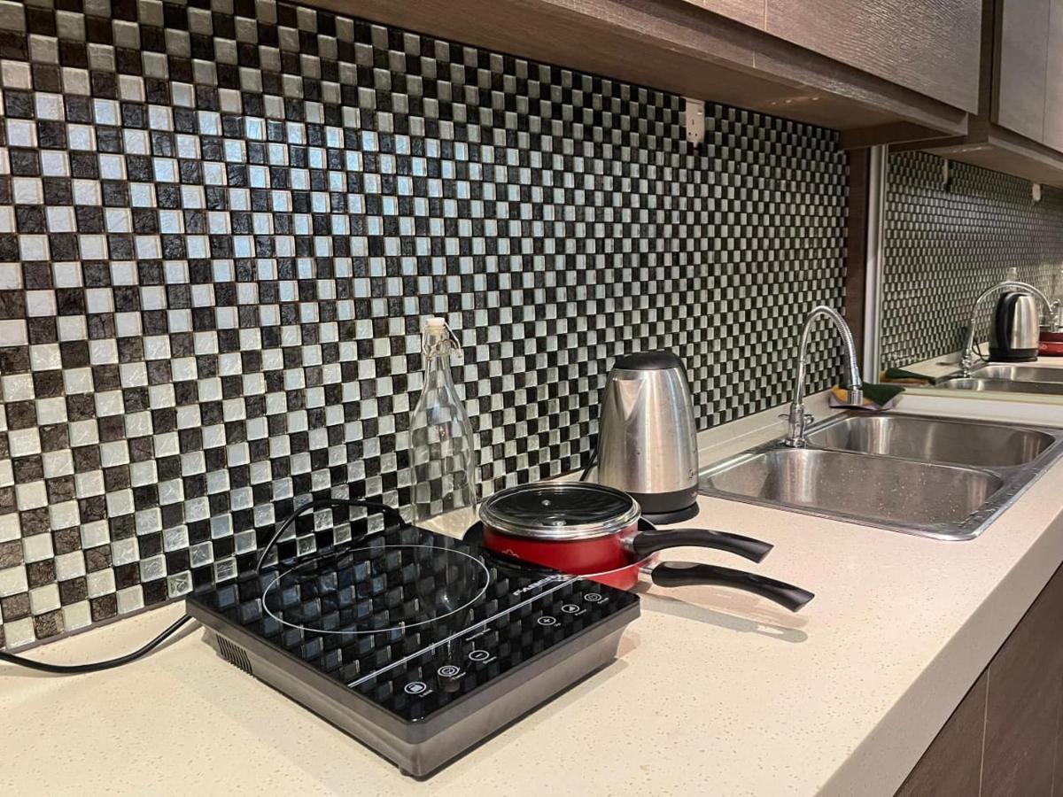 Guest Studio/suite Condominum Near *